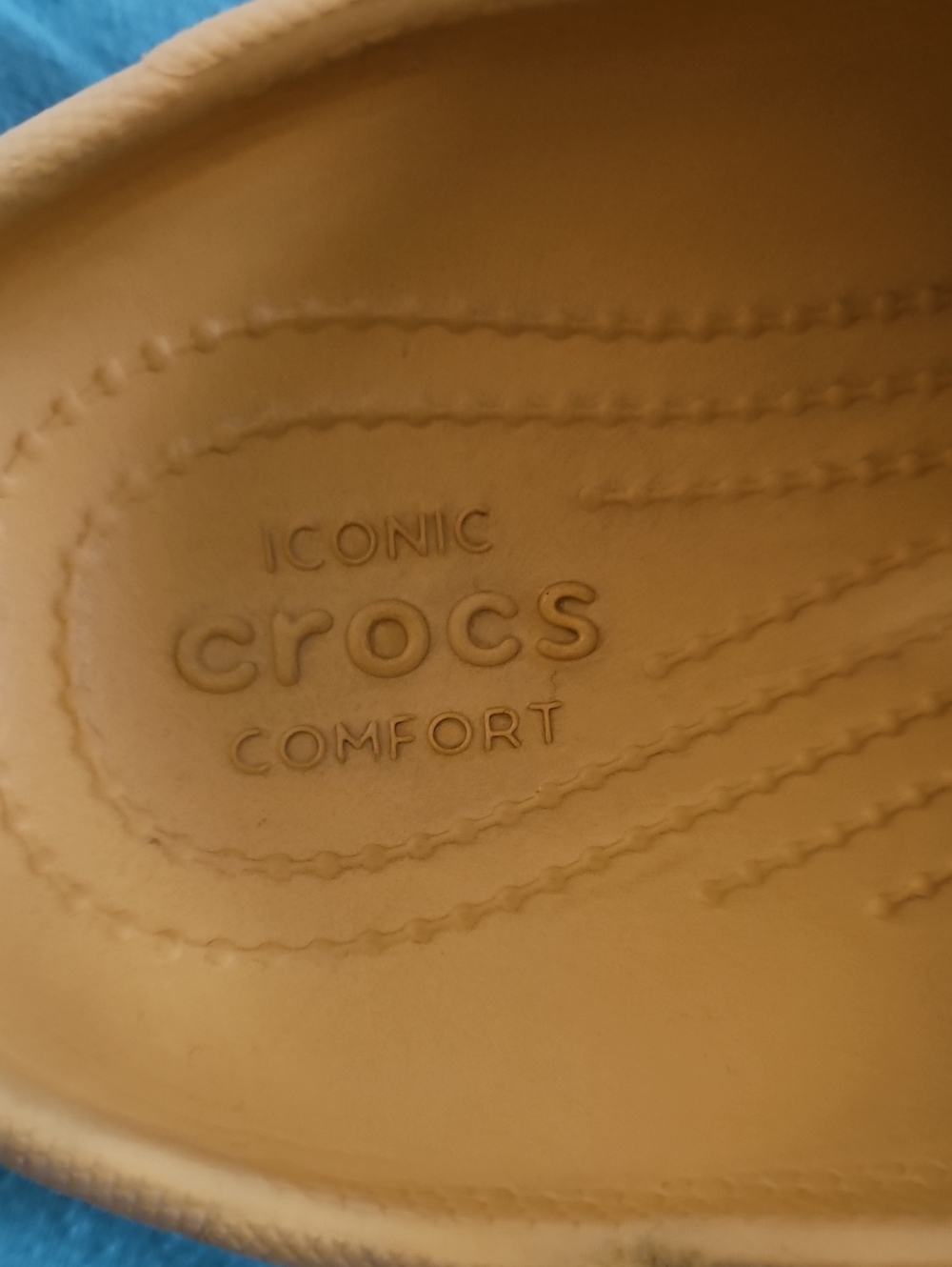 Crocs Mens 8/Womens 10..Good Used Shape..These Single Owner . - Picture 11 of 11
